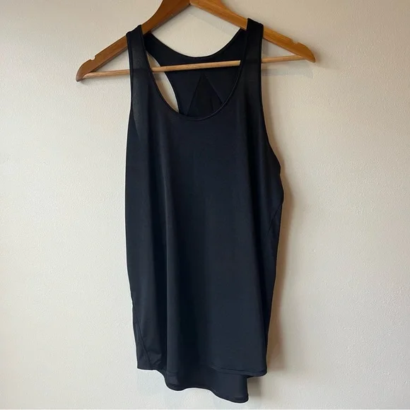 Lululemon Essential Tank Pleated *Jersey
Black - Picture 2 of 9